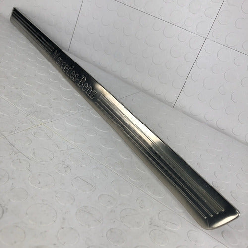 Moldura Puerta Izq Mercedes Benz C250 W204 2012-2015 2p