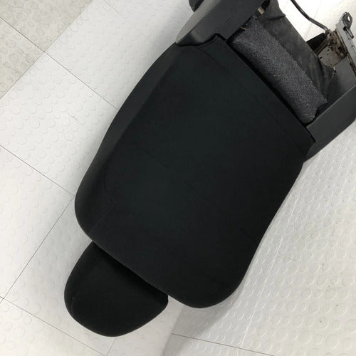 Cubre Asiento Delantero Copiloto Nissan Tiida 2007-2017 Negro