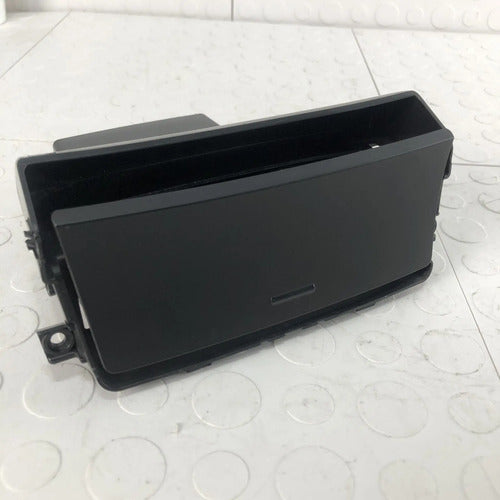 Entrada Encendedor Compartimiento Mazda 3 2010-2013