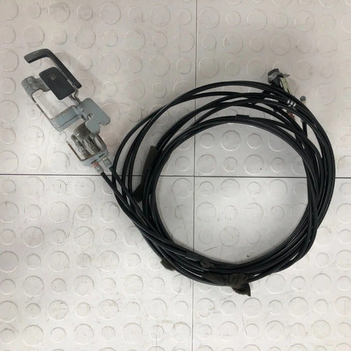 Manija Con Chicotes Gasolina Cajuela Mazda 3 2010-2013