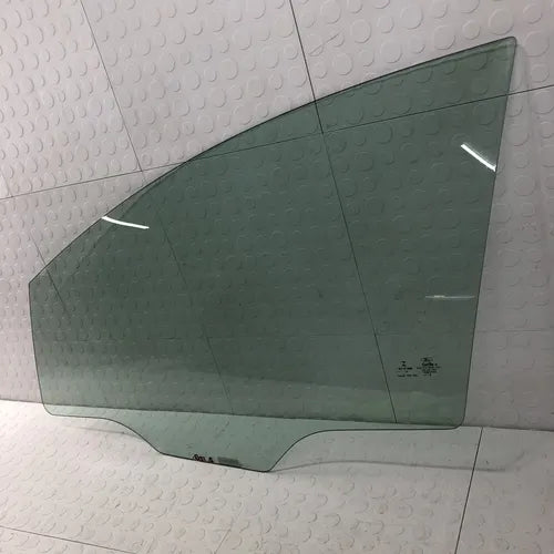 Cristal Puerta Delantera Izquierda Ford Fiesta Hb 2011-2019