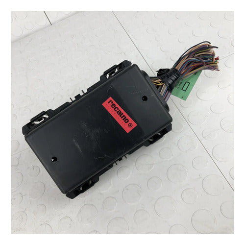 Caja Módulo De Fusibles Ford Fiesta Hb 2011-2019 Std