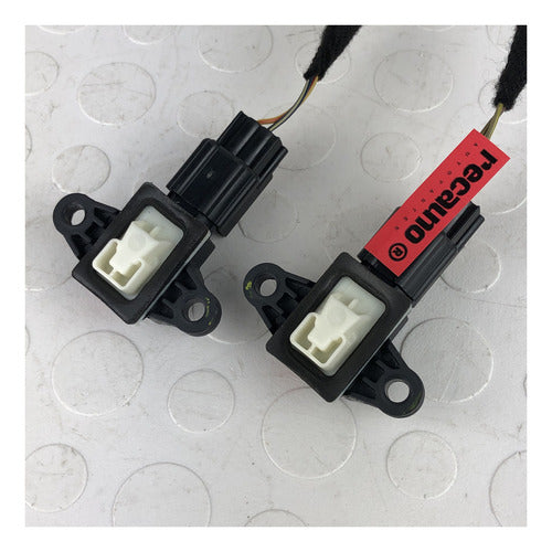 Par Sensores Impacto Detonacion Ford Fiesta Hb 2011-2019
