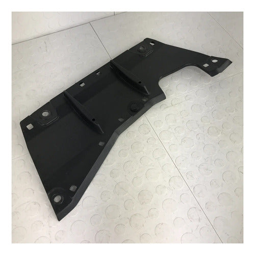 Moldura Tolva Inferior Toyota Prius C 2018-2021 Negro