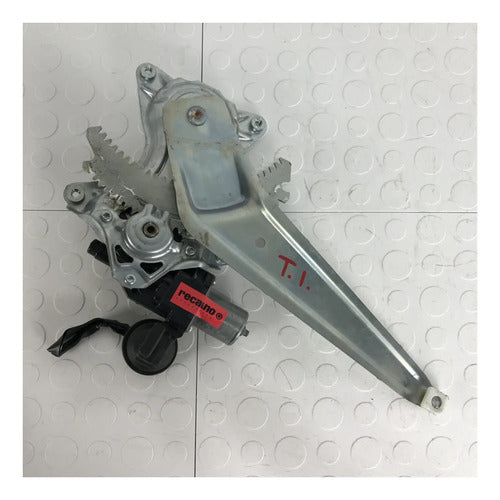 Elevador Motor Trasero Izquierdo Toyota Prius C 2018-2021