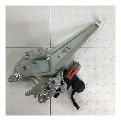Elevador Motor Trasero Izquierdo Toyota Prius C 2018-2021