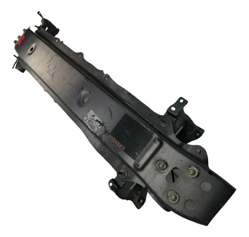 Alma Refuerzo Trasero (detalle) Toyota Yaris Hback 2012-2016