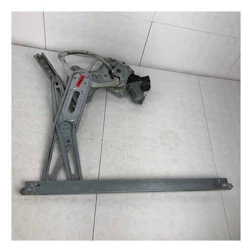 Elevador Motor Delantero Izquierdo Toyota Yaris Hb 2012-2016