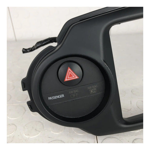 Bisel Central Estéreo Toyota Yaris Hatchback 2012-2016 Negro Izquierdo