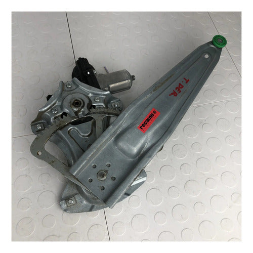 Elevador Motor Trasero Derecho Toyota Yaris Hb 2012-2016