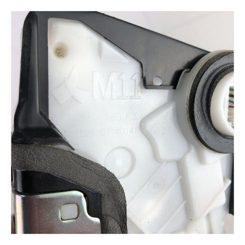 Cerradura Delantera Izquierda Toyota Yaris Hatchback 2012-16