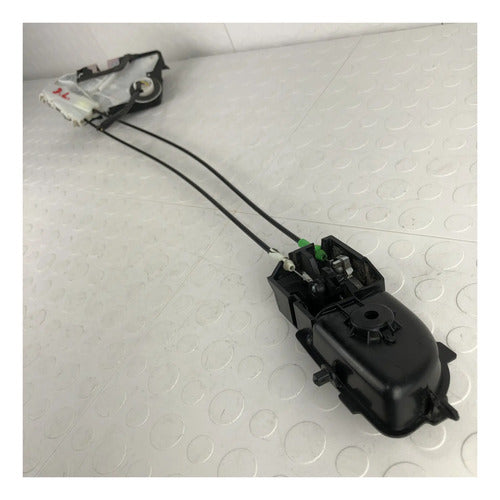 Cerradura Delantera Izquierda Toyota Yaris Hatchback 2012-16
