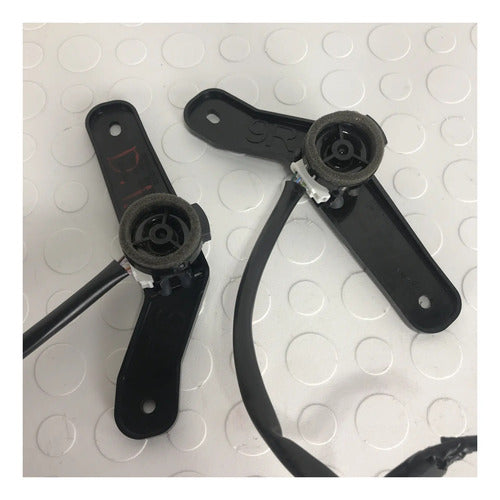Kit Bocinas Delanteras Tweeter Toyota Prius C 2018-2021 Negro