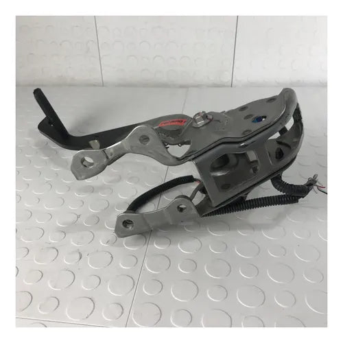 Pedal De Freno Con Switch Toyota Prius C 2018-2021