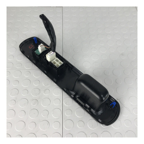 Switch Elevador Delantero Derecho Toyota Prius C 2018-2021