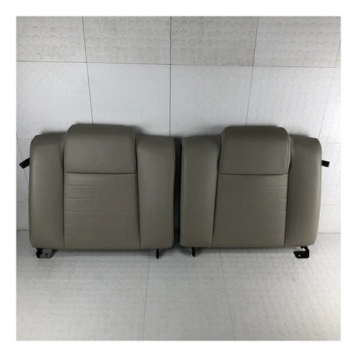 Cubre Asiento Trasero Respaldo Ford Mustang 2010 V6 4.0 Blanco
