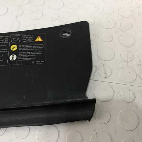 Moldura Tolva Superior De Radiador Renault Stepway 2010-2015