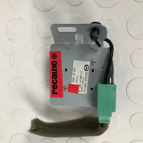 Antena Gps Módulo Mazda 2 2016-2019 Yaris R