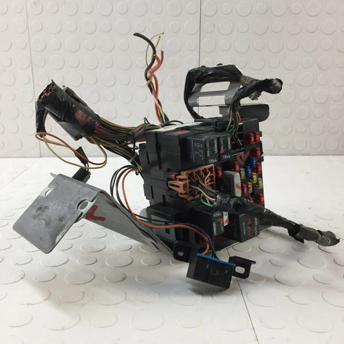 Modulo Fusibles Interior Chevrolet Sonora Tahoe 2000-2006