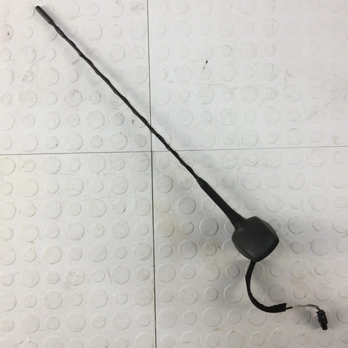 Antena Estéreo Chevrolet Cruze Ng 2016-2019 1.4 T Negro